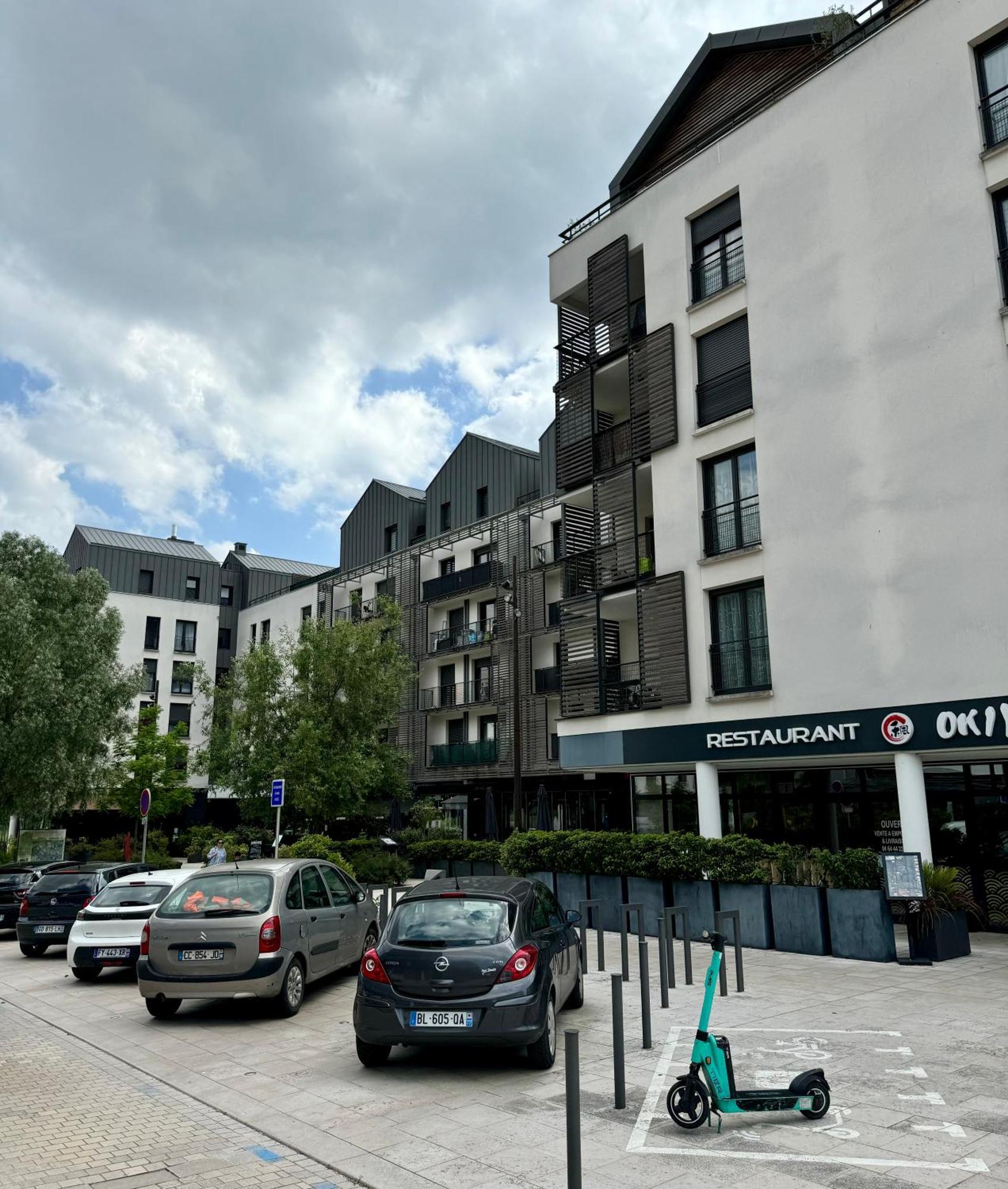 Studio 2 Adultes 2 Enfants Parcs Disneyland Paris 蒙泰夫兰 外观 照片