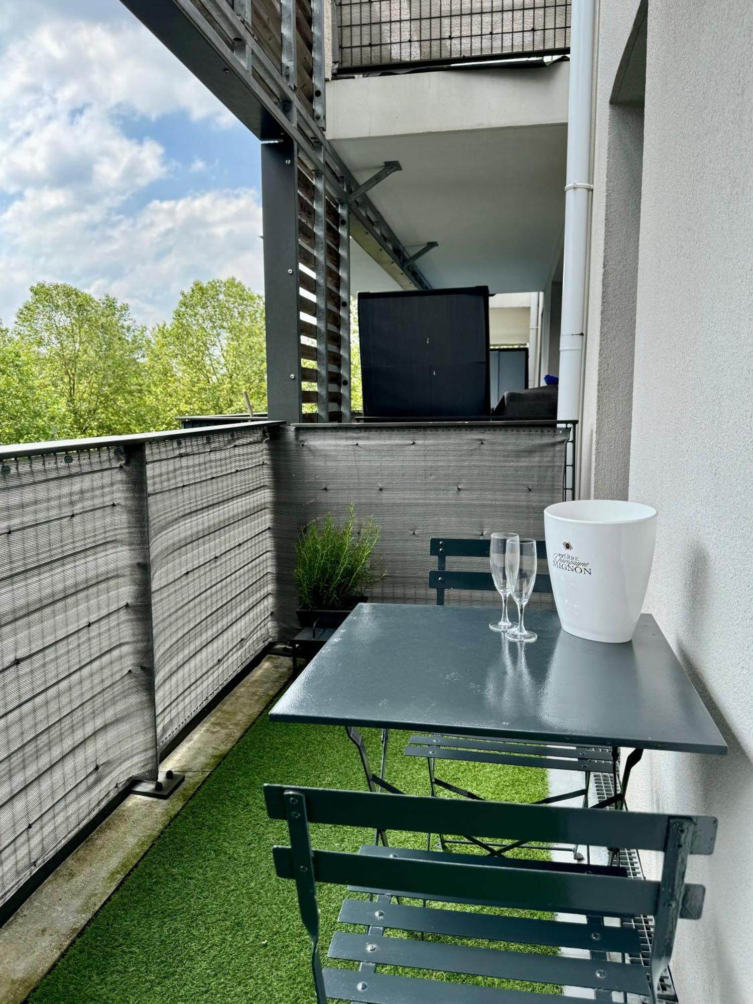 Studio 2 Adultes 2 Enfants Parcs Disneyland Paris 蒙泰夫兰 外观 照片
